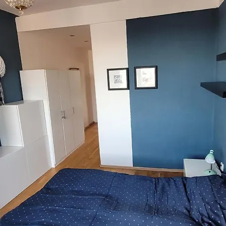 Perfect Modern 5 Minutes From Center Apartment *