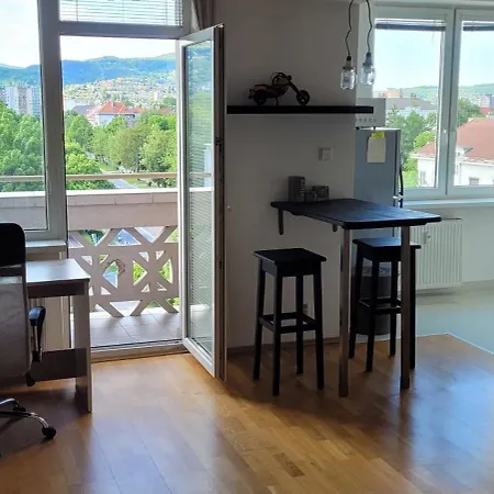 Apartment Perfect Modern 5 Minutes From Center Kosice